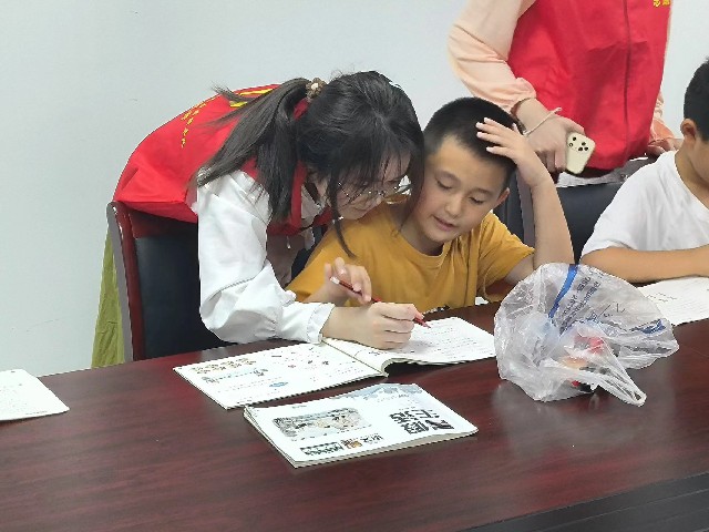 常用急救知識(shí)宣講 ——“珍愛生命，你我同行”