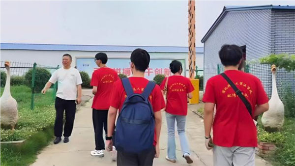 腳步走進鄉(xiāng)間 青春助力振興：淮北師范大學社濟興鄉(xiāng)調(diào)研隊開展暑期三下鄉(xiāng)