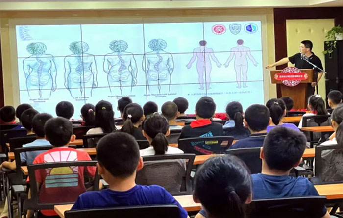 灰雀實踐團：以身為媒，用科普打開生命之窗