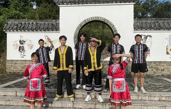 福州大學(xué)實(shí)踐隊(duì)走進(jìn)吳大元村，筑牢中華民族共同體意識(shí)