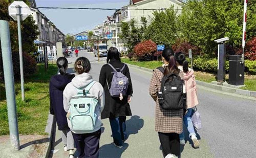 “人間重晚晴”——蘇州大學(xué)老有所護(hù)團(tuán)隊(duì)走訪長護(hù)險(xiǎn)居家受益老人