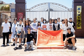 山花爛漫，筑滿希望/為鄉(xiāng)村女童搭筑生理知識的橋梁