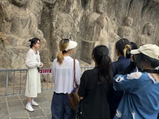 洛理學(xué)子三下鄉(xiāng)： 以紋樣回溯龍門歷史，探索千年河洛文化