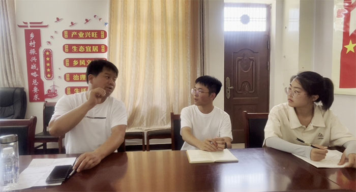 實干振興，奉獻利民——返鄉(xiāng)書記李學(xué)民
