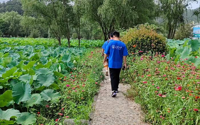 “農(nóng)旅結(jié)合，打造和美鄉(xiāng)村”-長安大學(xué)土地工程學(xué)院社會實踐隊赴商南縣紅廟村展開社會實踐