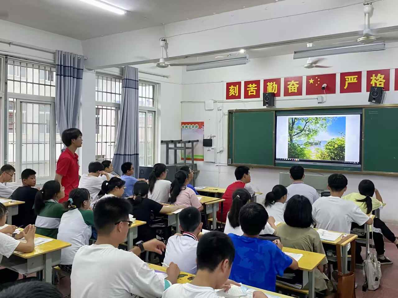 圖顯生活，樂舞青春