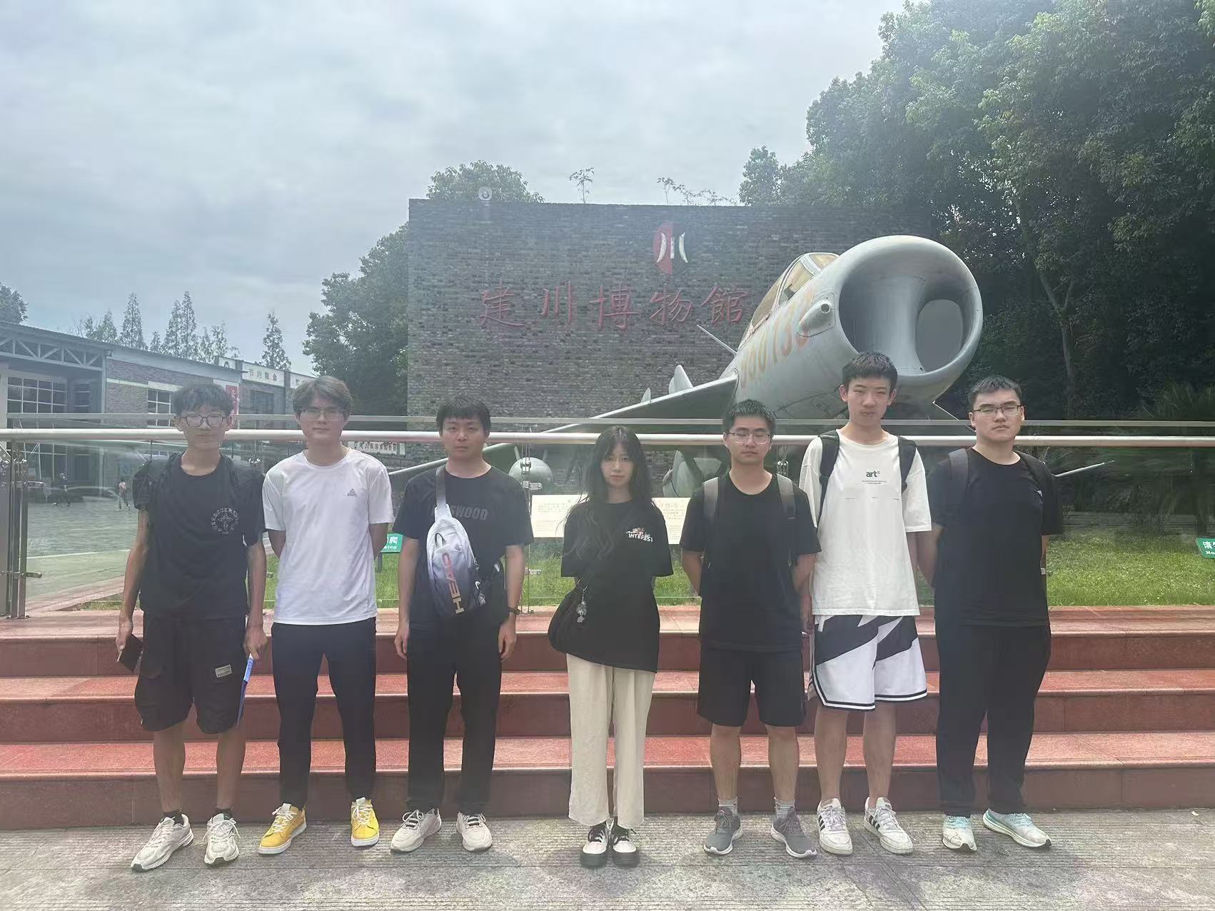 在建川博物館，與歷史對話 ——西南石油大學(xué)“追憶滄桑歲月”實(shí)踐隊(duì)