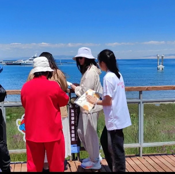 開展環(huán)保推廣，協(xié)力保護(hù)青海湖