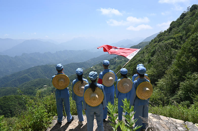 重外院學(xué)子三下鄉(xiāng)：走進(jìn)城口縣紅軍村，書寫青年鄉(xiāng)村實(shí)踐故事