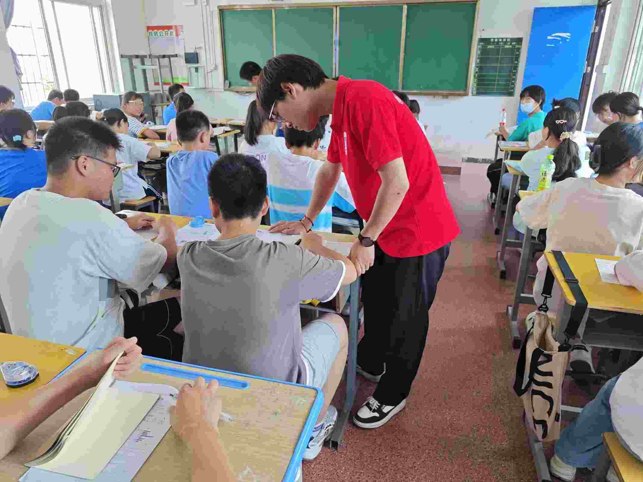 課余輔導(dǎo)，全能助跑