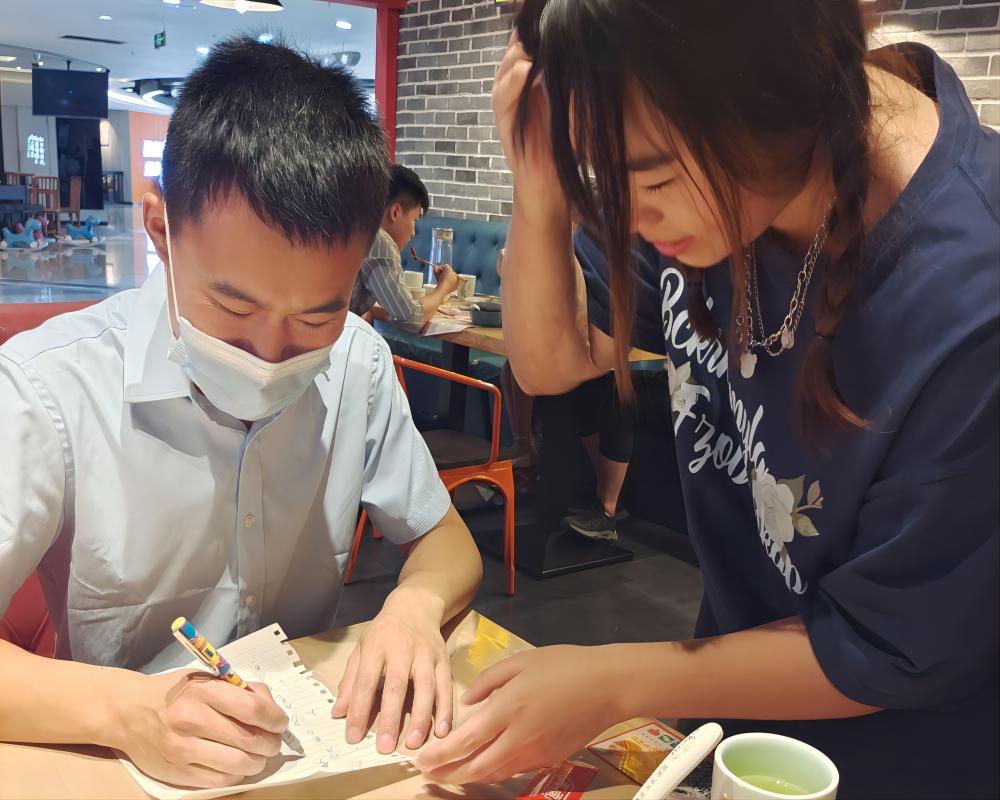 樹立危機(jī)意識(shí)，恒念物力維艱