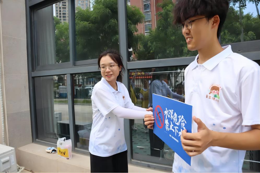 童言綠洲安全行，信毅社區(qū)稚趣盈