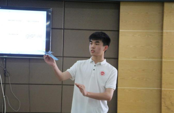 西華師大學(xué)子三下鄉(xiāng)：風(fēng)俗文化進(jìn)課堂，春風(fēng)化雨潤童心