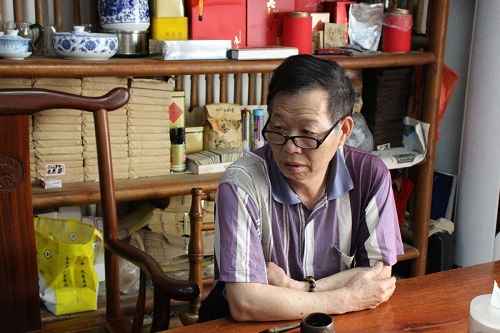 非遺傳承，匠心守藝：湘大研究生對(duì)話市級(jí)“非遺”六堡茶制作技藝傳承人蔣永春