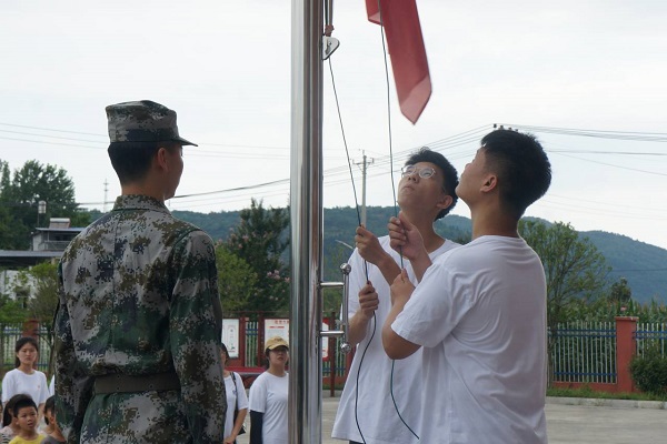 七七事變，勿忘國恥，崇陽支教團隊帶領支教學生緬懷先烈