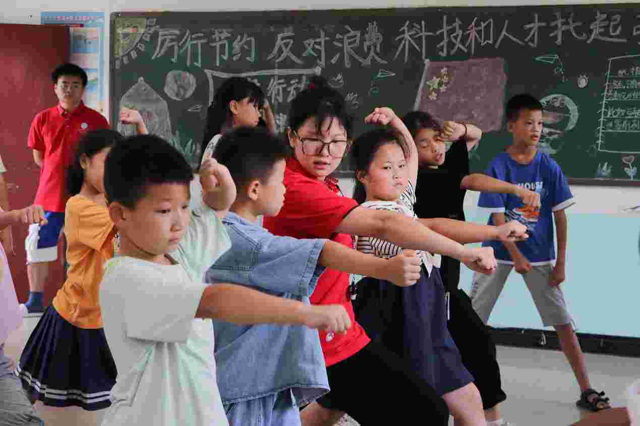 強(qiáng)身健體，寓教于樂(lè) ——木腳完全小學(xué)“強(qiáng)身健體”系列課程開(kāi)課