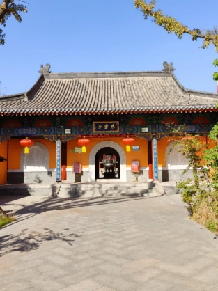 “翰墨鄉(xiāng)韻”社會實(shí)踐隊(duì)：探尋膠州慈云寺文化，傳承千年古韻