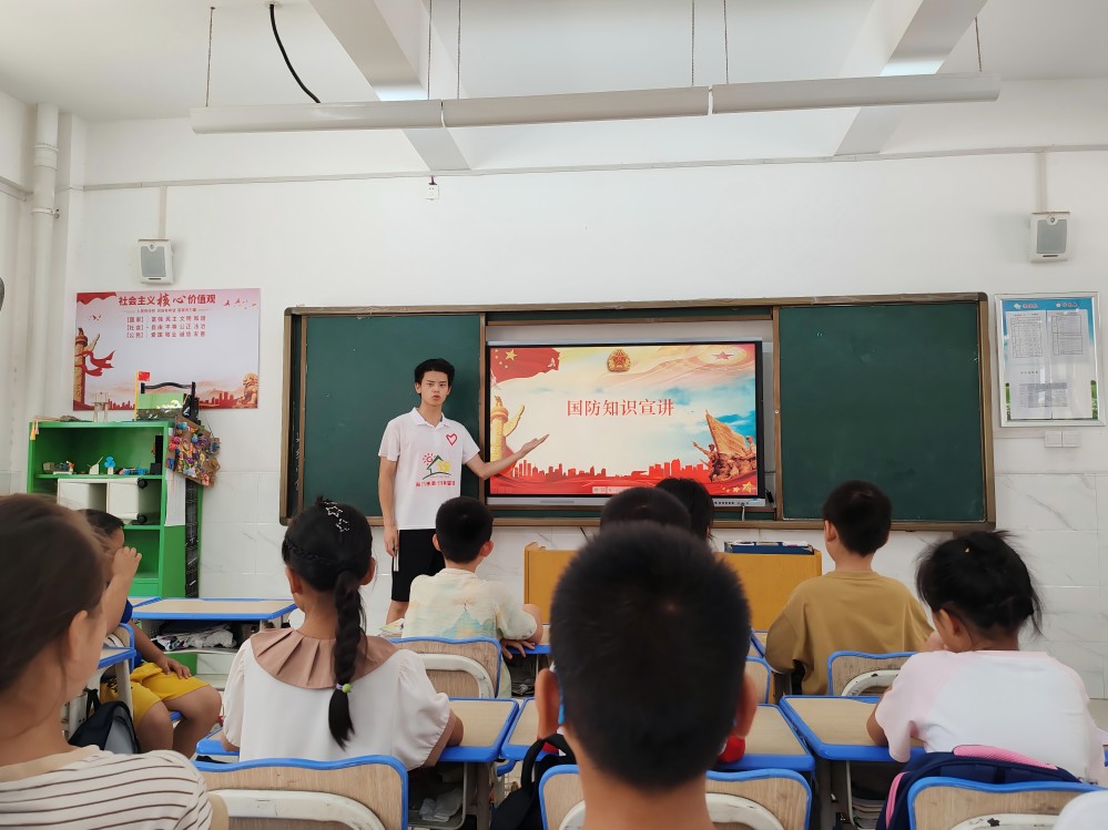湖北經濟學院希望之光支教隊開展“傳承紅色基因，賡續(xù)紅色血脈”系列活動