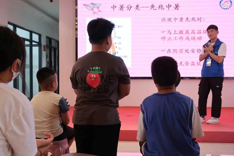 “育”見(jiàn)美好，“醫(yī)”路“童”行