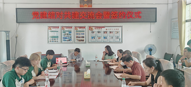 “砼”助基建，“湘”約興村實(shí)踐隊(duì)八一之際赴湖南山東助力民生