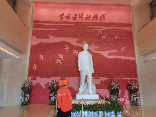 學習雷鋒精神，弘揚傳統(tǒng)美德主題宣講活動
