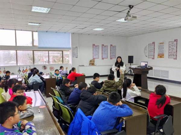 與孩子們同行------乘風(fēng)支教隊支教日記