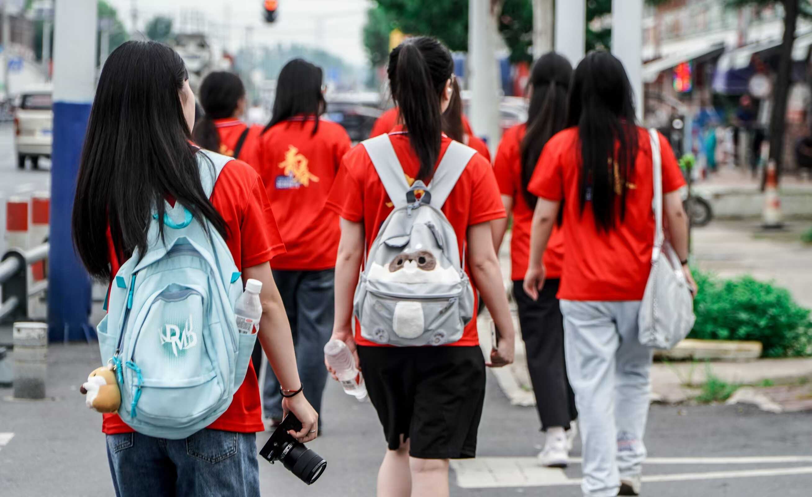 巢湖學院三下鄉(xiāng):青春筑夢，共繪民族團結新篇章