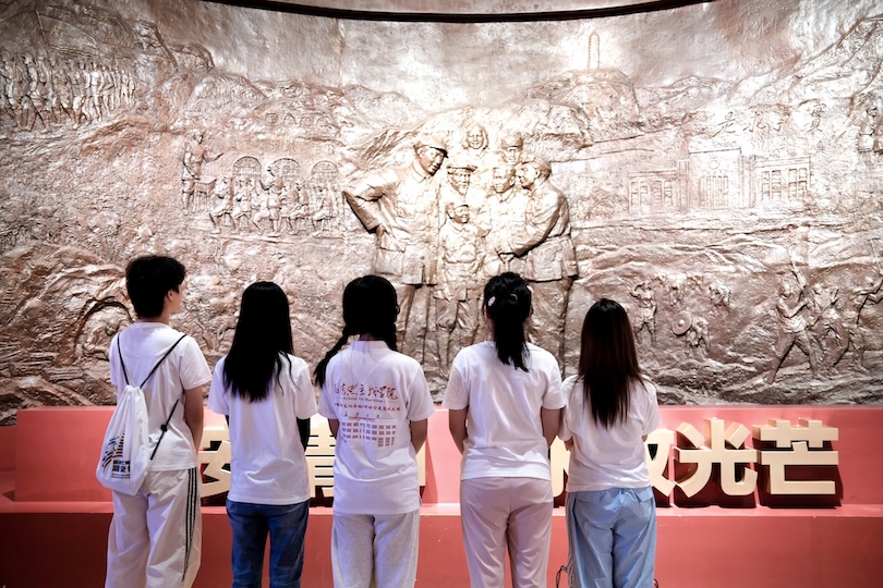 我心向延安，建功新時(shí)代——長安大學(xué)馬克思主義學(xué)院赴陜西延安“尋根革命文化圣地·講好行走思政大課”暑期社會(huì)實(shí)踐總結(jié)